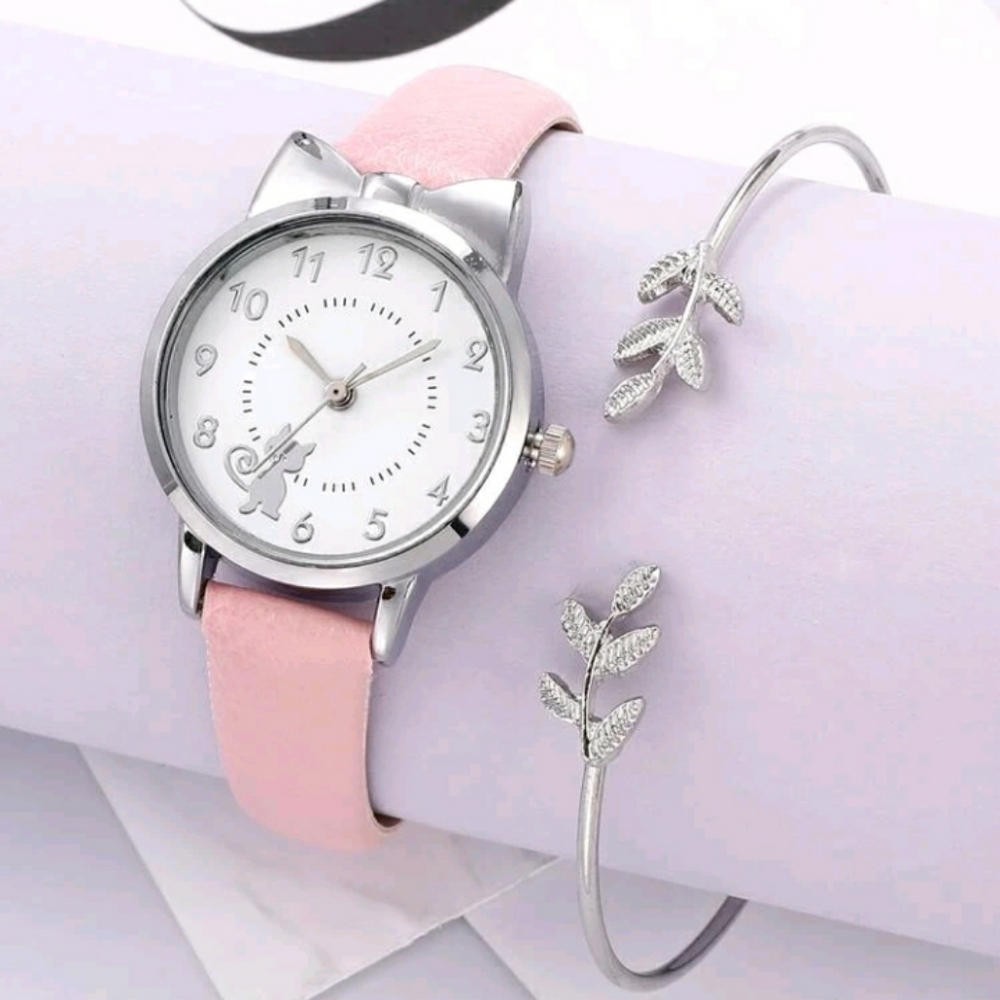 Cat Round Quartz Watch and Bracelet Set